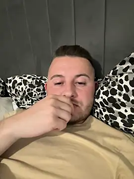 katalyn1996 online show from March 20, 2026, 12:33 am