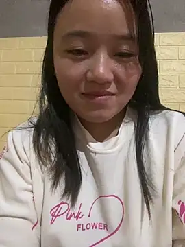 Snapshot of Annaxyz chatting on March 27, 2026, 8:26 am Annaxyz online show from March 27, 2026, 8:26 am