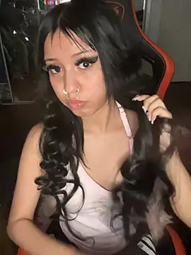 makeDollywet online show from April 14, 2026, 7:19 pm