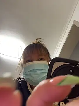 gracexiaoyunya online show from March 24, 2026, 12:27 pm