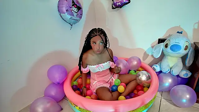 Snapshot of Ellie_Cute7 chatting on June 15, 2026, 7:46 pm Ellie Cute7 online show from June 15, 2026, 7:46 pm