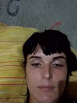 brendinhax2 online show from April 4, 2026, 3:13 am