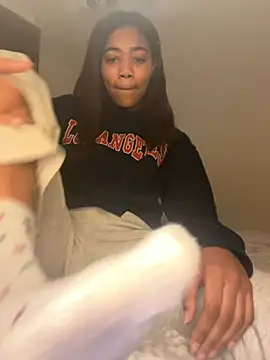 SilkSoles online show from March 26, 2026, 8:40 pm