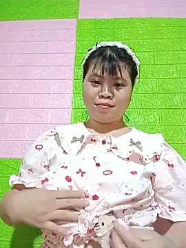 Dumi 009 online show from May 18, 2026, 4:23 pm
