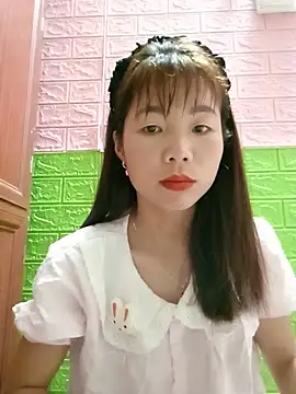 AmyLinee01 online show from June 30, 2026, 11:43 am