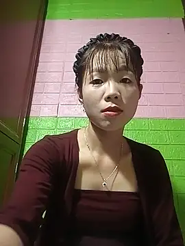 AmyLinee01 online show from May 22, 2026, 5:27 am