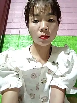 AmyLinee01 online show from May 31, 2026, 5:51 pm