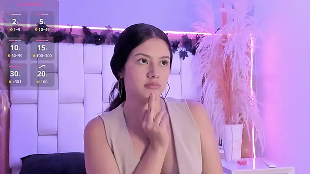 Snapshot of DaniandCute chatting on April 16, 2026, 2:56 am DaniandCute online show from April 16, 2026, 2:56 am