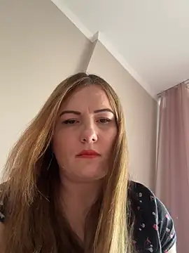 Snapshot of Susan_Wright chatting on July 9, 2026, 10:37 am Susan Wright online show from July 9, 2026, 10:37 am