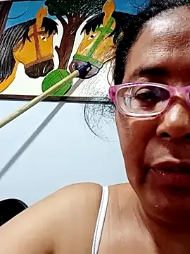sexymomsn online show from April 26, 2026, 2:58 pm