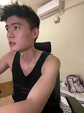 Snapshot of CalvinHY chatting on June 26, 2026, 4:02 pm CalvinHY online show from June 26, 2026, 4:02 pm