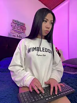 Miia coollins online show from April 30, 2026, 4:36 pm