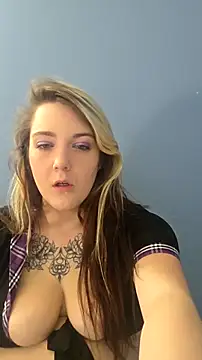 midnightminx0701 online show from March 23, 2026, 9:03 pm