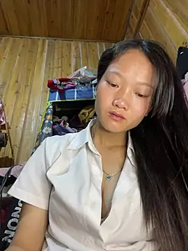 Jolinie online show from April 23, 2026, 12:29 pm