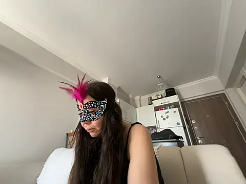 lilyums online show from July 25, 2026, 11:27 am