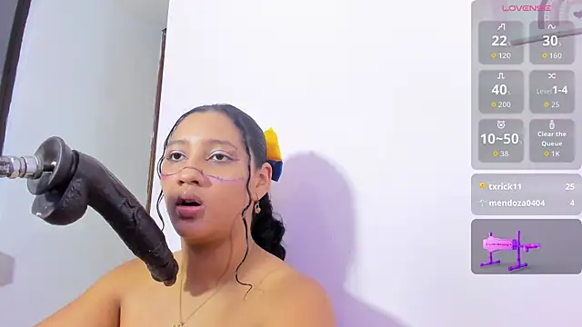 veronica bigass online show from July 12, 2026, 7:47 pm