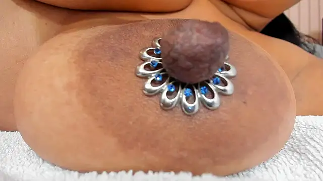 zara lopez online show from October 26, 2025, 11:54 am