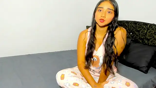 Snapshot of Girl_Hot_Party chatting on March 25, 2026, 4:23 am Girl Hot Party online show from March 25, 2026, 4:23 am