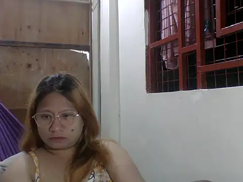 Snapshot of PinayChristine chatting on August 3, 2026, 2:56 pm PinayChristine online show from August 3, 2026, 2:56 pm