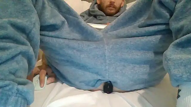 feetlovrr94 online show from May 3, 2026, 10:31 am