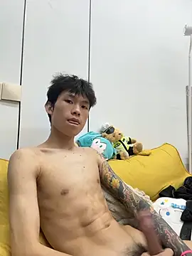 zzzzppp3 online show from May 2, 2026, 3:23 am
