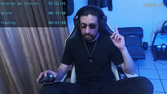 Snapshot of IASuarezV chatting on May 3, 2026, 7:02 am IASuarezV online show from May 3, 2026, 7:02 am