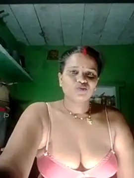 Shivani09900 online show from July 16, 2026, 7:11 pm