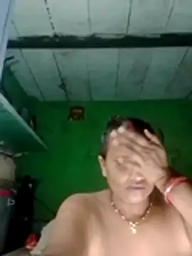 Shivani09900 online show from July 15, 2026, 1:40 pm