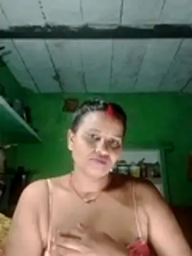 Shivani09900 online show from July 12, 2026, 7:26 pm