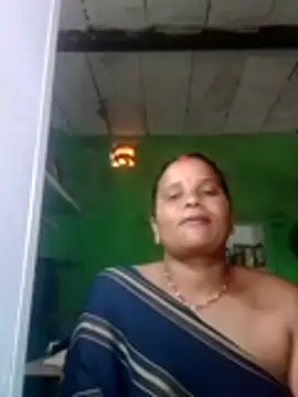 Shivani09900 online show from July 27, 2026, 6:42 am