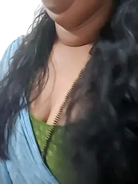 Snapshot of Ramya_456 chatting on June 20, 2026, 7:02 am Ramya 456 online show from June 20, 2026, 7:02 am