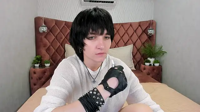AdonBev online show from June 7, 2026, 6:29 am
