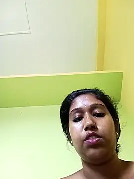 bannerjeesneha20 online show from April 23, 2026, 4:41 am