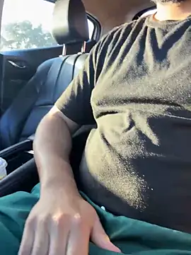 Jcarlos21491 online show from April 18, 2026, 11:56 am