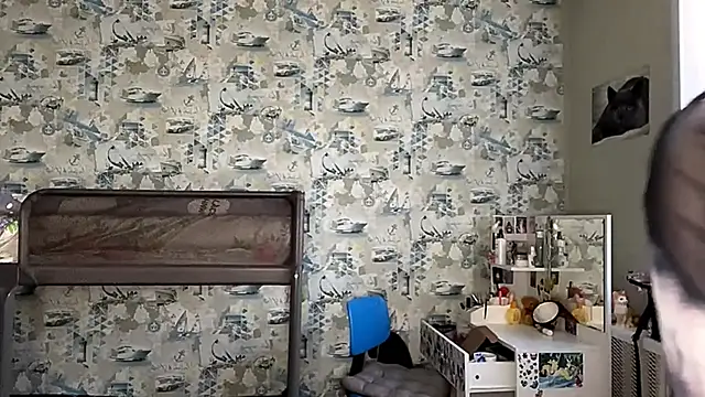 Snapshot of Love_you_Kim chatting on April 9, 2026, 1:50 pm Love you Kim online show from April 9, 2026, 1:50 pm