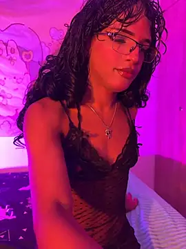 LunuxSiren online show from March 27, 2026, 11:38 pm