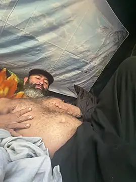 Snapshot of Sexydraztic869 chatting on April 15, 2026, 9:37 pm Sexydraztic869 online show from April 15, 2026, 9:37 pm