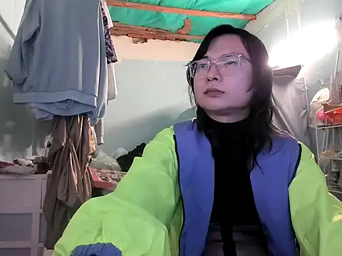 Snapshot of SoftBunnyPrince chatting on March 30, 2026, 10:22 pm SoftBunnyPrince online show from March 30, 2026, 10:22 pm