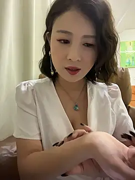 Lola666999 online show from June 5, 2026, 12:15 am