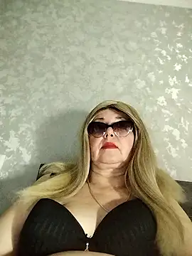 Vita72219 online show from May 31, 2026, 6:09 pm