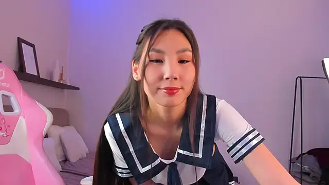 LexieLee online show from May 21, 2026, 10:01 am