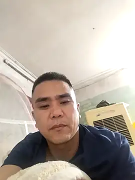 Snapshot of Tinh_love chatting on May 5, 2026, 1:03 pm Tinh love online show from May 5, 2026, 1:03 pm