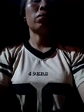 Ely-cute2k online show from April 25, 2026, 1:36 pm