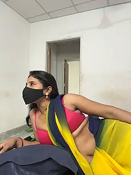 hornysofiya online show from July 28, 2026, 6:32 am