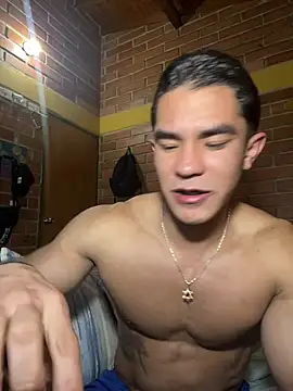 Snapshot of Noe_Blake chatting on April 8, 2026, 3:08 am Noe Blake online show from April 8, 2026, 3:08 am