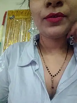 khushi ji00 online show from June 17, 2026, 10:25 am