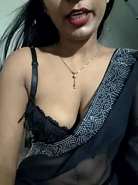 khushi ji00 online show from May 27, 2026, 6:04 pm