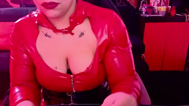 Toy and Pain online show from May 1, 2026, 8:14 pm