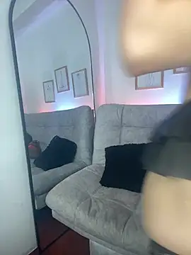 Snapshot of CharlotteCopper_ chatting on April 1, 2026, 2:25 pm CharlotteCopper online show from April 1, 2026, 2:25 pm