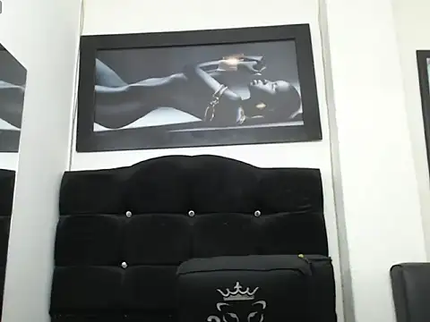 karla lovera online show from July 6, 2026, 10:01 pm